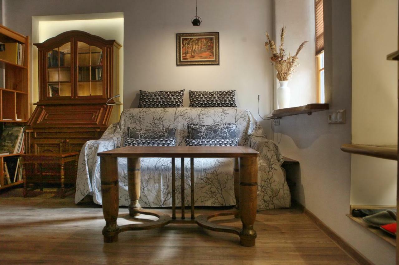 Vokieciu G. Appartement VNO Buitenkant foto